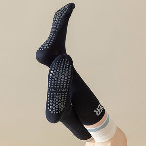 Custom Pilates Socks - COMPRESSION GRIP KNEE ā view 3