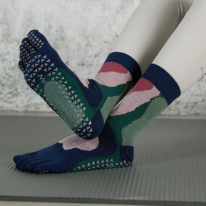 Custom Pilates Socks - TOE GRIP CREW — view 2