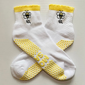 Custom Pilates Socks - RUFFLE GRIP QUARTER — view 2