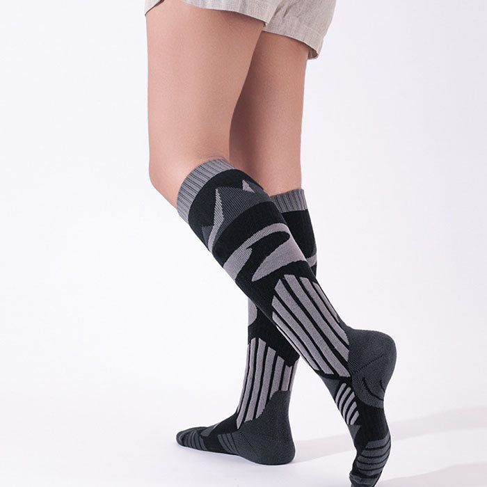 Custom Ski Socks - ABSTRACT KNEE — view 4