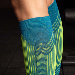 Custom Compression Socks - REFLECTIVE KNEE — view 4