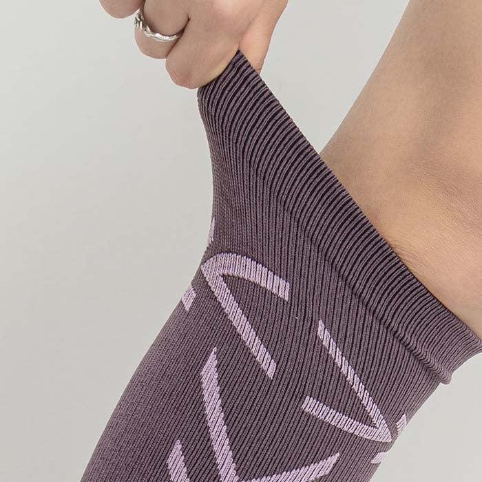 Custom Compression Socks - TOWEL BASE KNEE — view 5