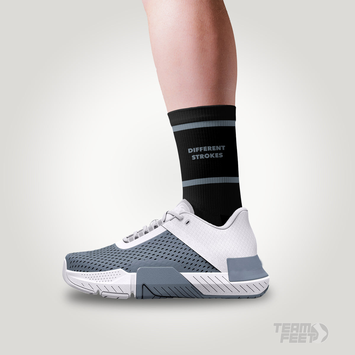 Different Strokes - GRIP MID mockup