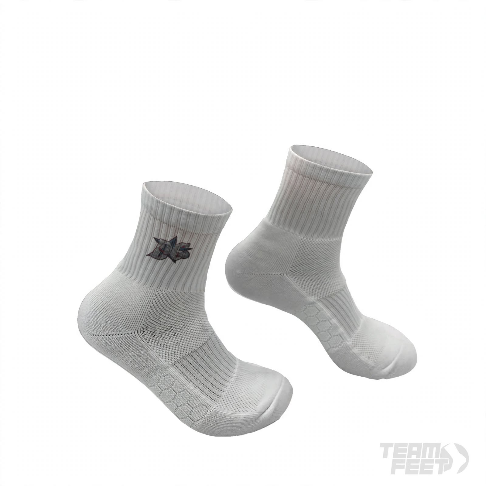 Dc logo quarter sock- all white