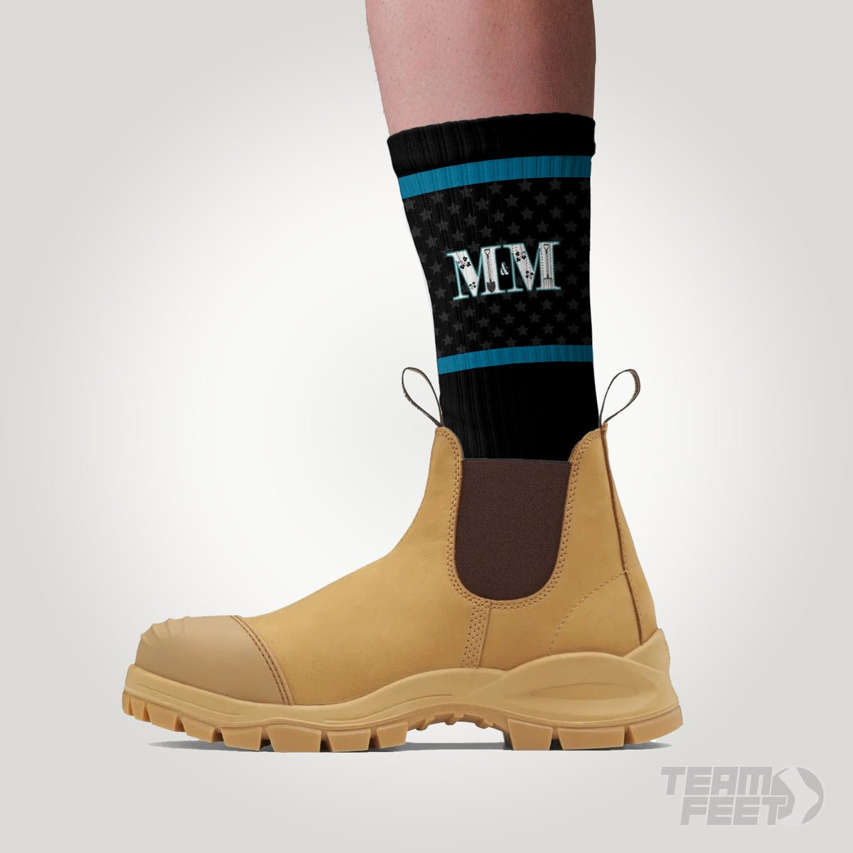 M&M - CREW