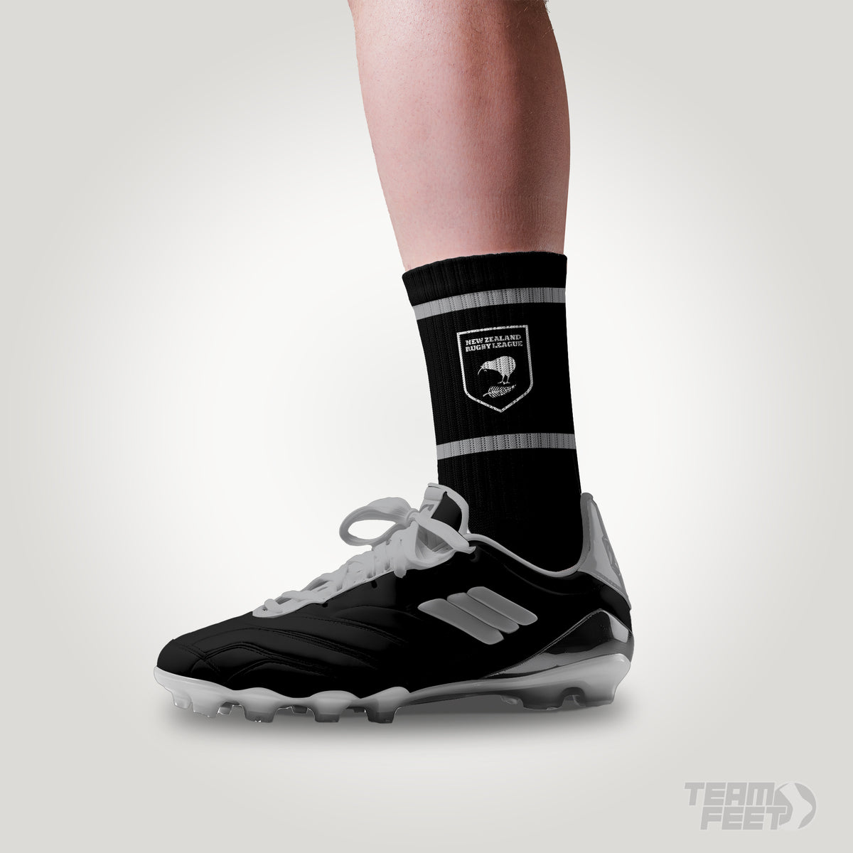 Socks - GRIP MID mockup