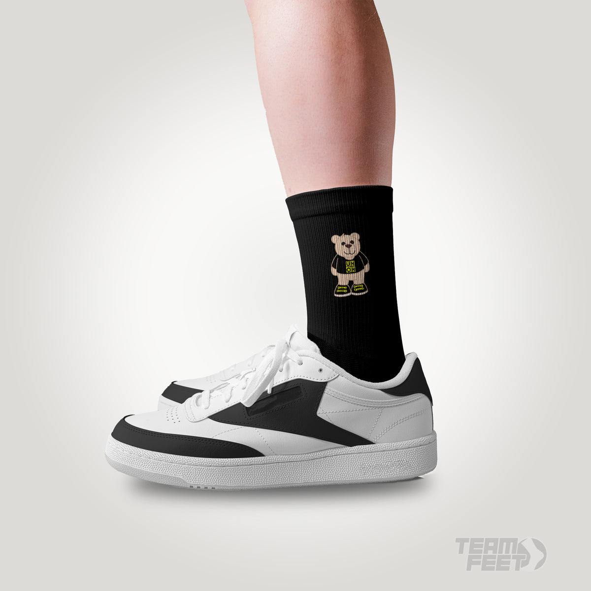 UH OH Clothing - MID
