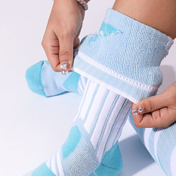 Custom Ski Socks - PEAK KNEE — view 4