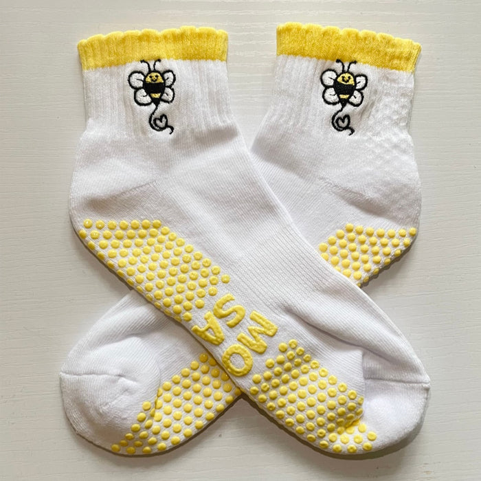 Custom Pilates Socks - RUFFLE GRIP QUARTER — view 2