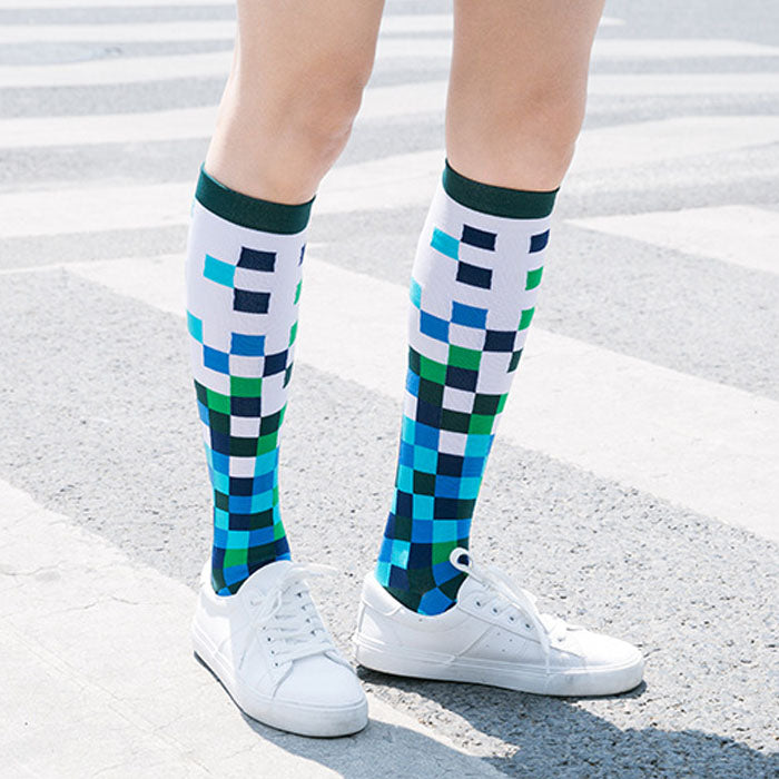 Custom Pilates Socks - CHECKER COMPRESSION KNEE — view 2