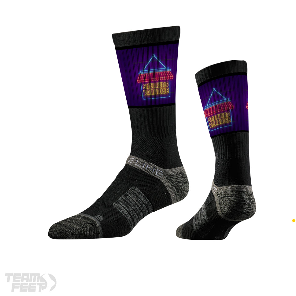 SNEAKERS PARADISE - COMP CREW mockup